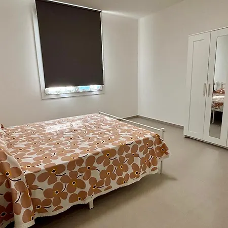 Andrea House Buti